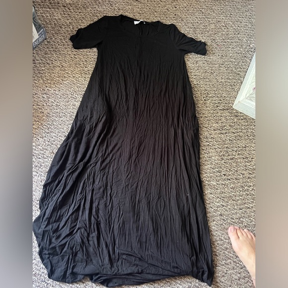 Carly Jean Black Stella Dress - Picture 2 of 3